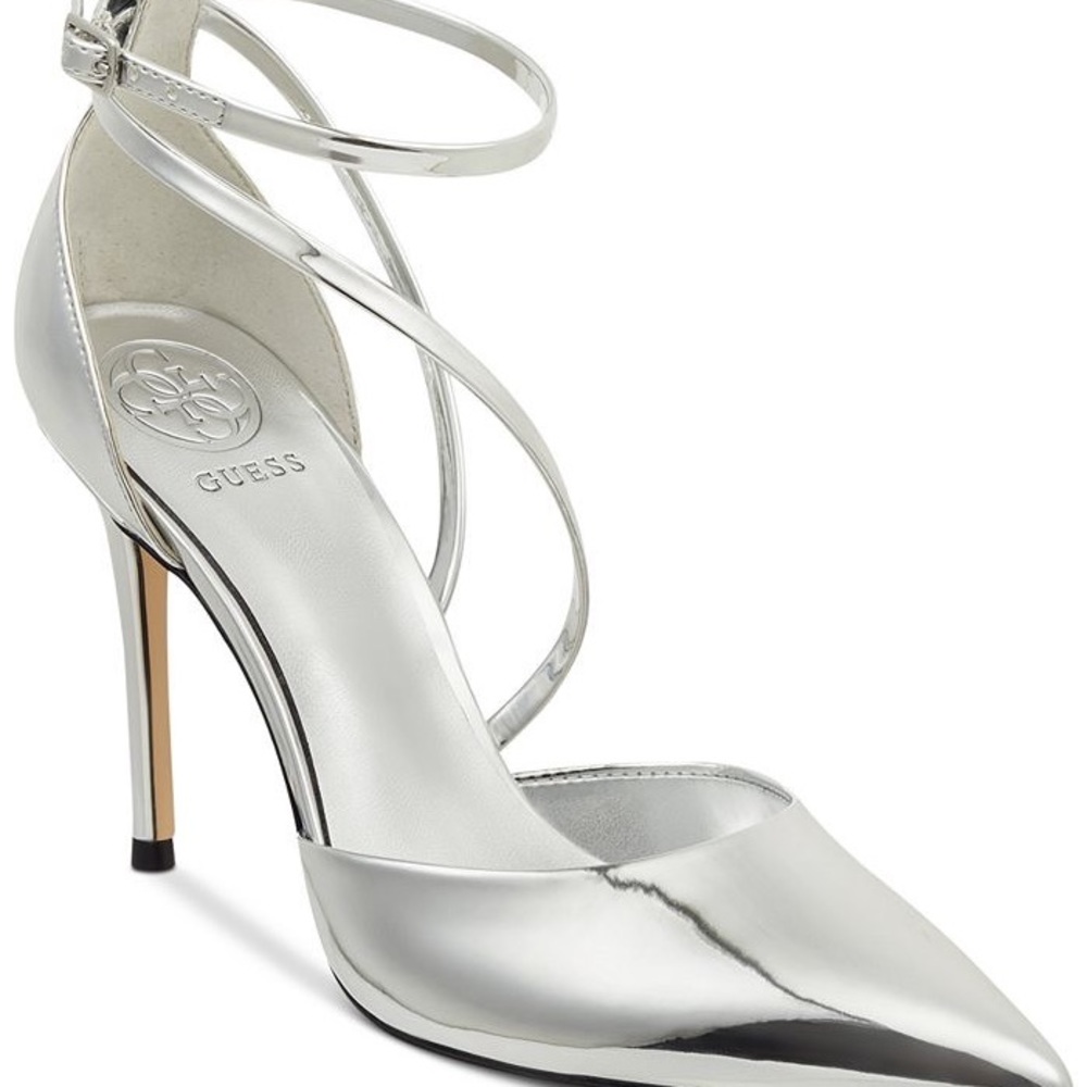 Guess Women’s Bizzy Dress Pumps